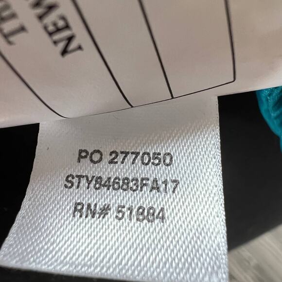 PATAGONIA Blue Pink Green Long Sleeve Zip Front Down Sweater Puffer Jacket XS - Picture 7 of 8